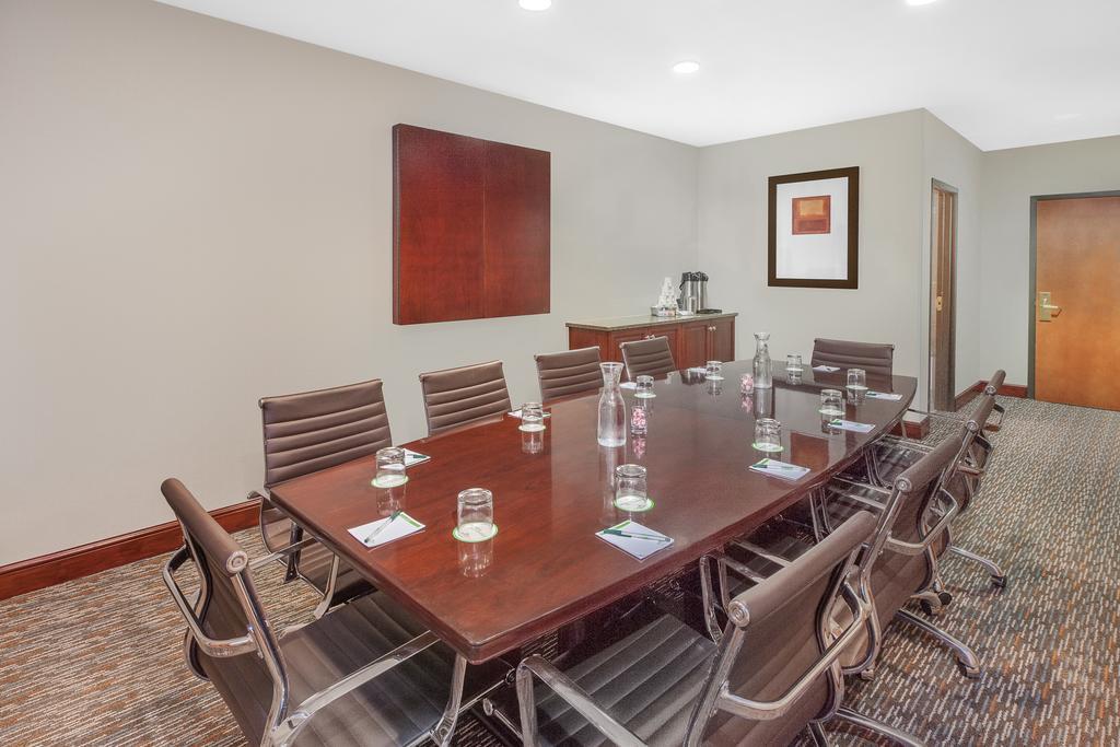 Wingate By Wyndham Sylvania-Toledo Bagian luar foto